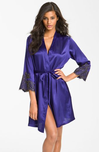 Oscar De La Renta Sleepwear Oscar De La Renta Twilight Lace Robe - Lyst
