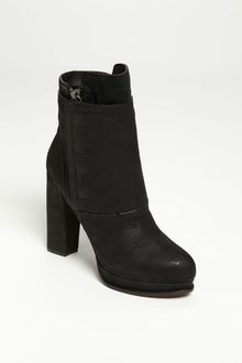 Vera Wang Footwear Marilyn Boot - Lyst