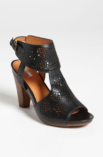 Geox Donna Gelomino Sandal - Lyst