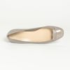 Gucci Betsy Pump in Gray (beige) - Lyst