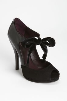 Gucci Velvet Ribbon Open Toe Pump - Lyst