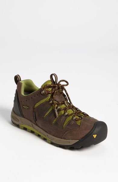 Keen Keen Bryce Hiking Shoe in Brown (chocolate brown woodbine ...