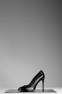 Burberry Brogue Detail Leather Pumps - Lyst