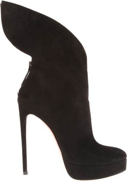 Alaïa Black Blow Boots in Soft Suede with Graphic Ankle Panels in Black - Lyst