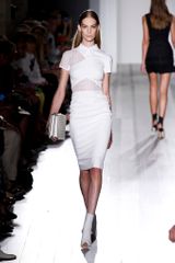 Victoria Beckham Spring 2013 Runway Look 26
