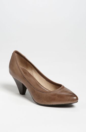 Frye Regina Pump - Lyst