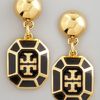 Tory Burch Rylan Logo Drop Earrings in Black - Lyst