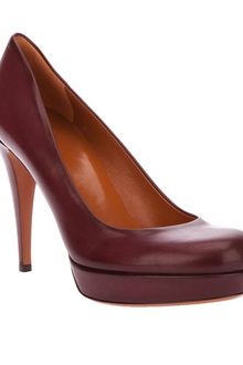 Gucci Classic Court Shoe Pump - Lyst