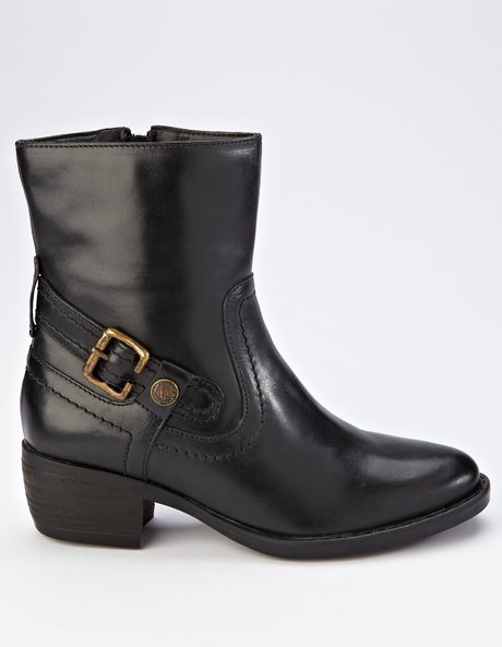 Hush PuppiesÂ® Hush Puppies Pennine Ankle Boots in Black