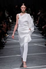 Givenchy Spring 2013 Runway Look 37
