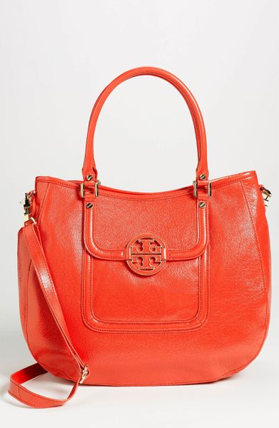 Tory Burch Amanda Classic Hobo in Orange (lobster) - Lyst