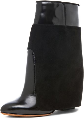 Givenchy Podium Bootie in Black - Lyst