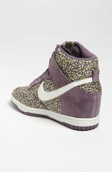 nike hidden heel