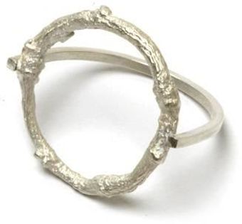 Michelle Oh Twig Wreath Ring - Lyst