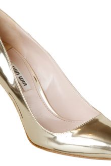 Miu Miu Pointed Toe Glitter Bottom Pump - Lyst