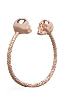 Alexander McQueen Twin Skull Bracelet - Lyst