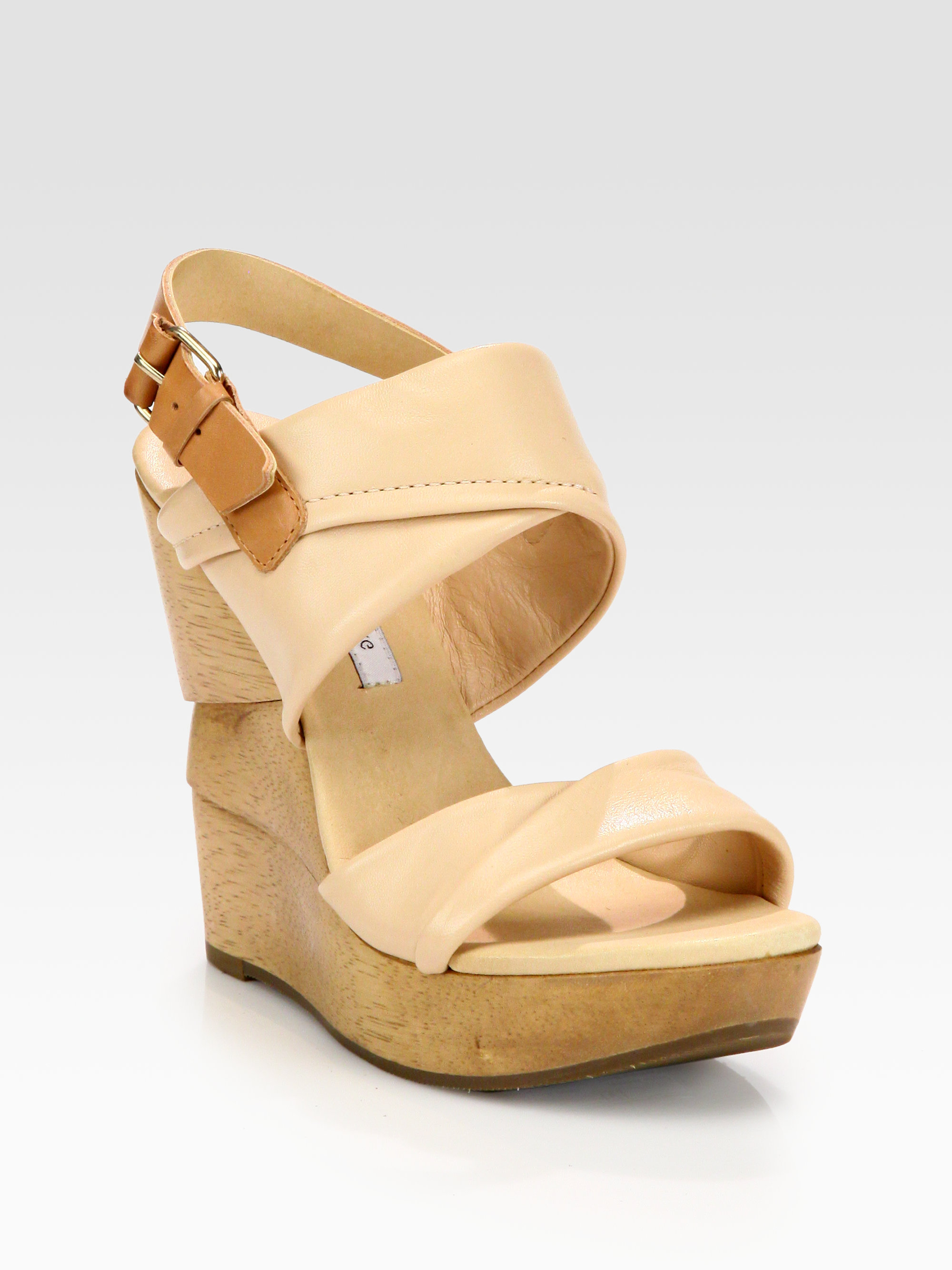 ... Von Furstenberg Ophelia Leather Wooden Wedge Sandals in Beige (nude