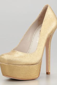 Alice + Olivia Larimore Platform Pump Gold - Lyst