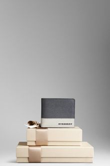 Burberry Tricolor Leather Folding Wallet - Lyst