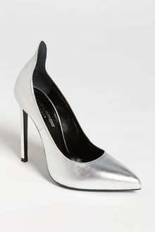 Yves Saint Laurent Hooded Pump - Lyst
