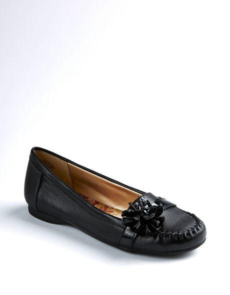 anne klein loafers black