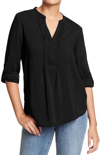 Old Navy Pintucked Split-neck Tunic Tops in Black (black jack) | Lyst