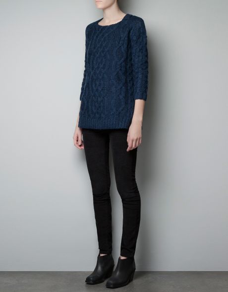 Zara Cable Knit Sweater with Side Slits in Blue (navy)