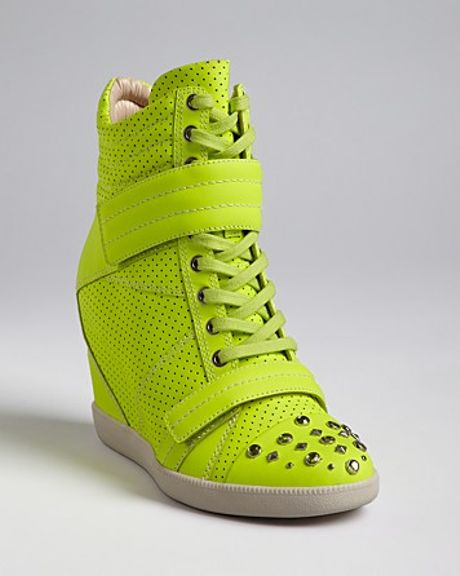 Boutique 9 High Top Wedge Sneakers Nevan in Yellow (neon yellow) | Lyst