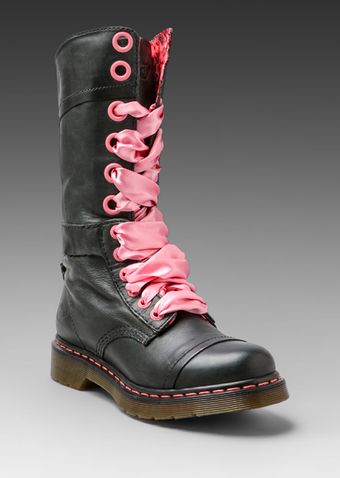 Dr. Martens Triumph 14 Eye Boot - Lyst