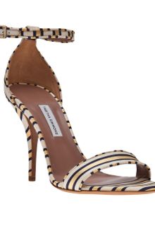 Tabitha Simmons Cricket Ankle Dorsay Pump - Lyst