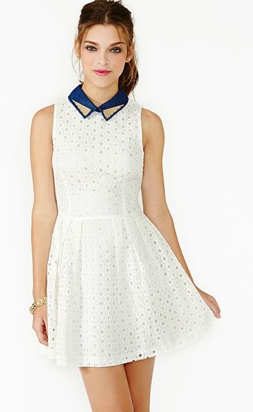 Nasty Gal Straight Laced Dress in White (WHITE/CHAMBRAY)