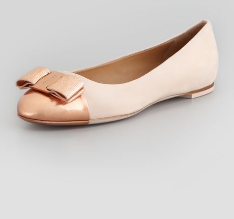 ferragamo vara bisque