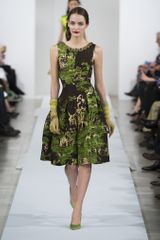 Oscar de la Renta Fall 2013 Runway Look 20