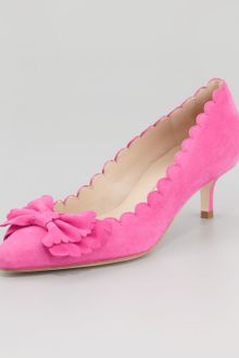 Oscar de la Renta Scalloped Suede Bow Pump - Lyst