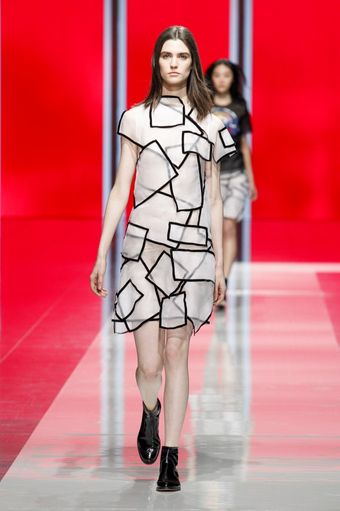 Christopher Kane Fall 2013 Runway Look 50 - Lyst
