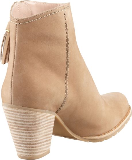 stuart weitzman tan boots