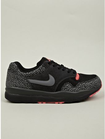 Nike Mens Air Safari Le Sneaker - Lyst
