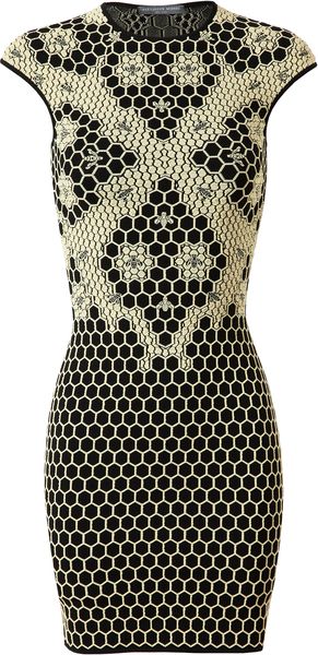 Alexander McQueen Honeycomb Stretch Knit Dress - Lyst