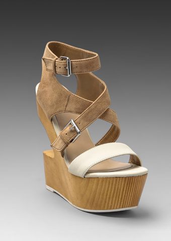 Dolce Vita Dv By Jester Wedge in Nude - Lyst