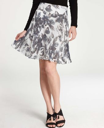 Ann Taylor Petite Shadow Leaf Pleated Skirt - Lyst