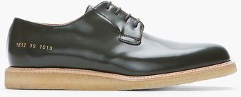 Common Projects Dark Olive Shine Leather Derbys - Lyst