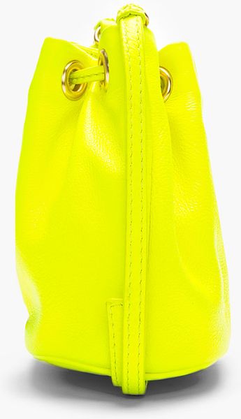 marc jacobs yellow box bag