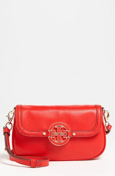 Tory Burch Amanda Crossbody Bag in Red (lobster)