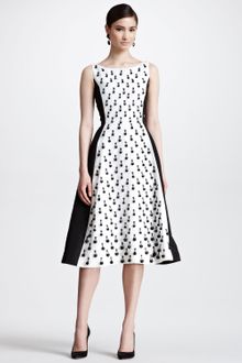 Oscar de la Renta Sleeveless Embellished Cocktail Dress - Lyst