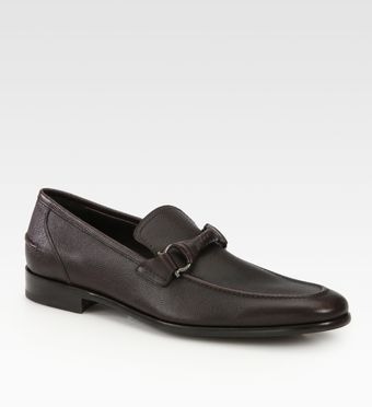 Ferragamo Twist Pebble Slipons - Lyst