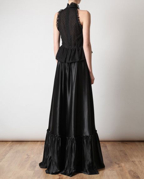 sleeveless black givenchy gown