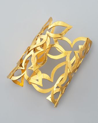 Herve Van Der Straeten Flower Cuff - Lyst