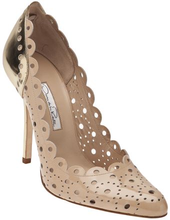 Oscar de la Renta Closed High Heel - Lyst