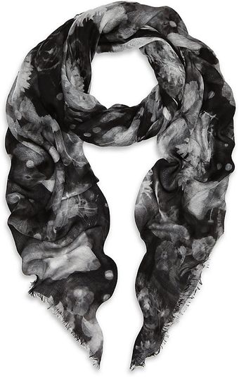 Mulberry Black Floating Flowers Wrap - Lyst