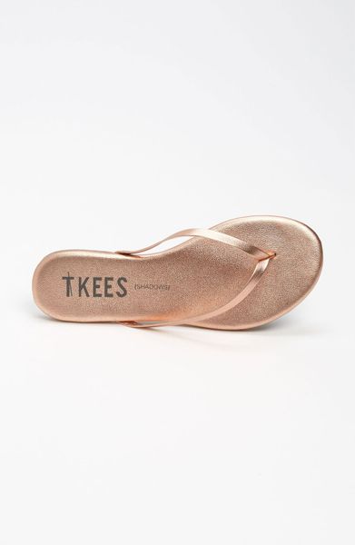 tkees beach matte thong flip flops